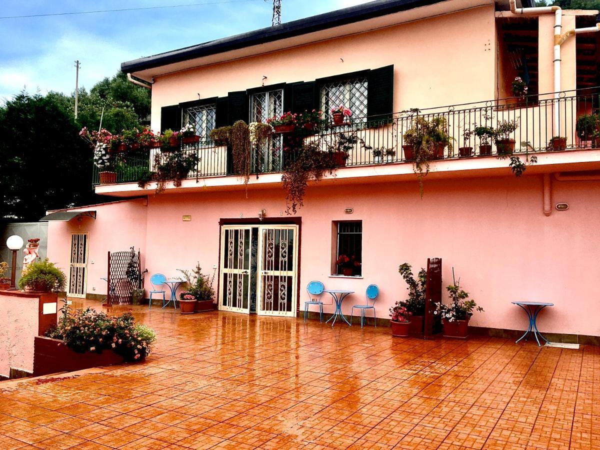 B&B Teodora Gaggi Exterior photo